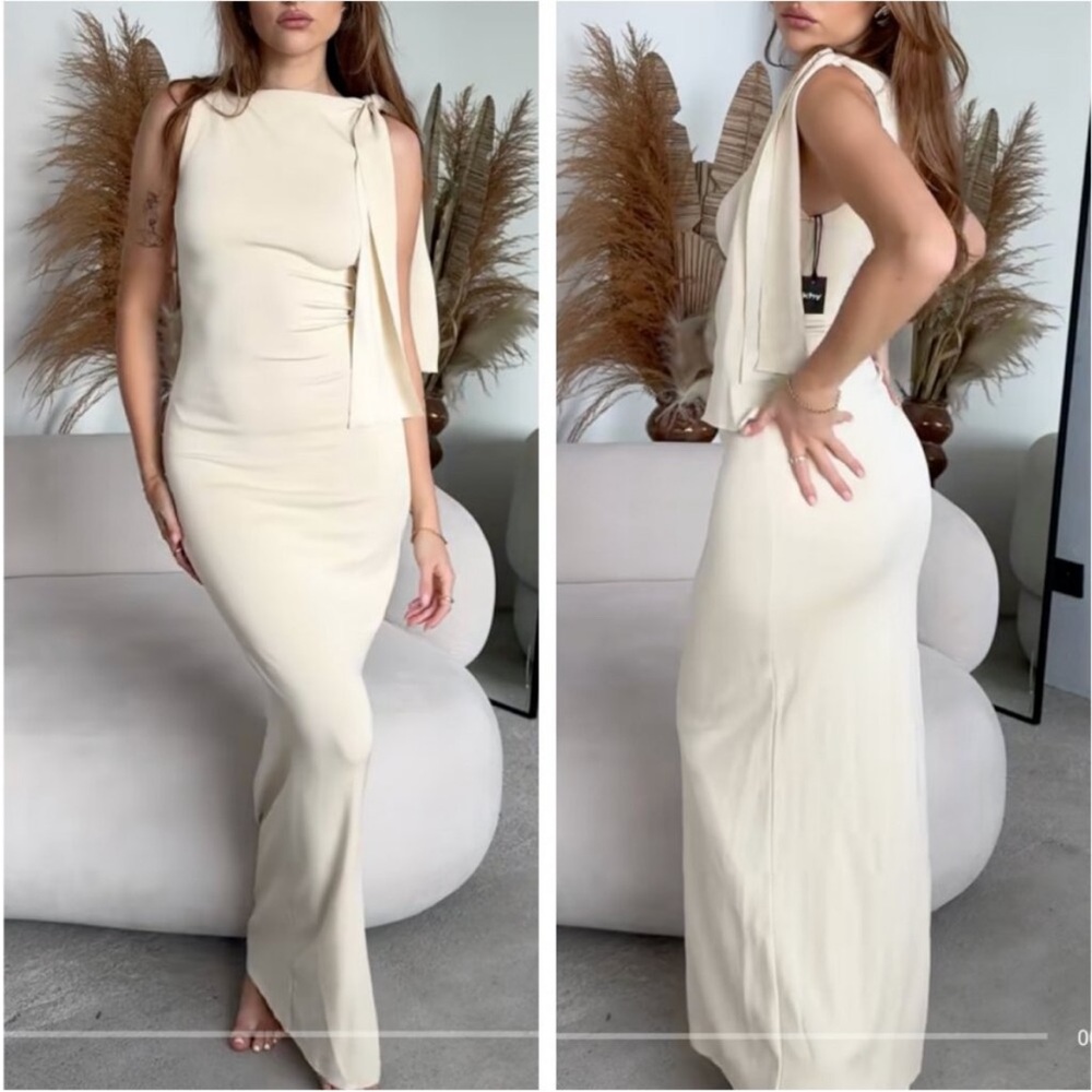 Elegant Cream Maxi Dress